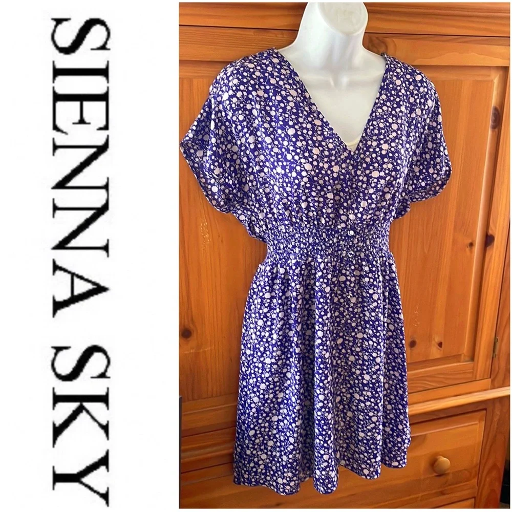 Royal Blue Floral Dress 💙 - Picture 3 of 16